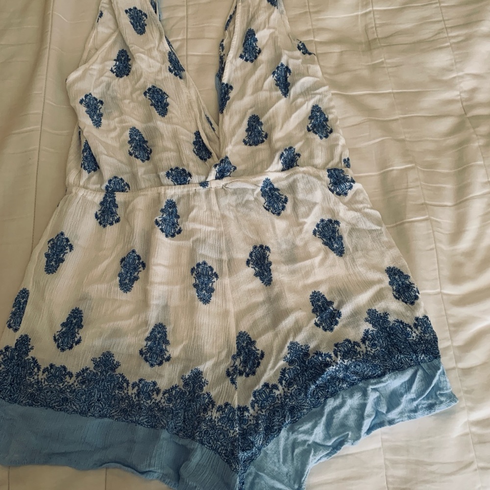 Kendall & Kylie White Romper with Blue Embroidery